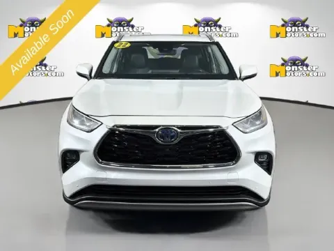 Photos of 2022 Toyota Highlander Hybrid Platinum for sale in Michigan Center, MI at Monster Motors - Jackson, MI