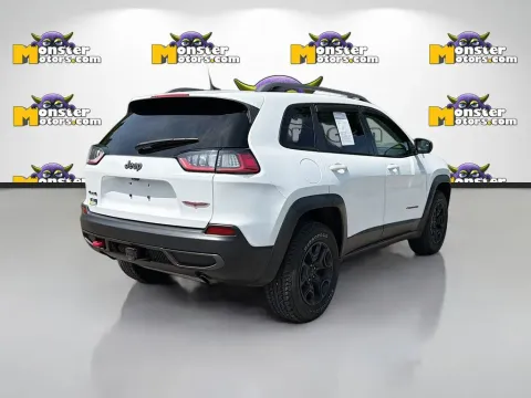 More photos of 2020 Jeep Cherokee Trailhawk at Monster Motors - Knoxville, TN, TN