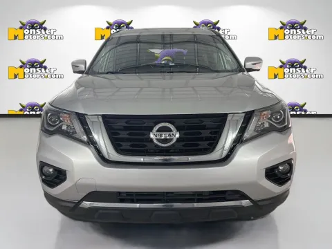 Photos of 2020 Nissan Pathfinder Platinum for sale in Louisville, TN at Monster Motors - Knoxville, TN