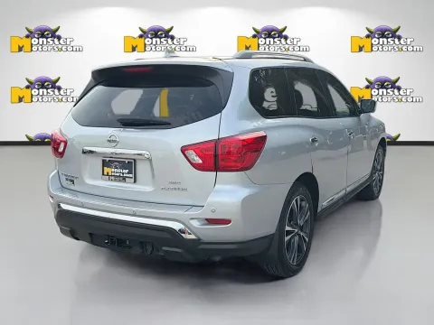 More photos of 2020 Nissan Pathfinder Platinum at Monster Motors - Knoxville, TN, TN