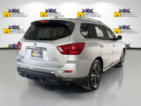 More photos of 2020 Nissan Pathfinder Platinum at Monster Motors - Knoxville, TN, TN
