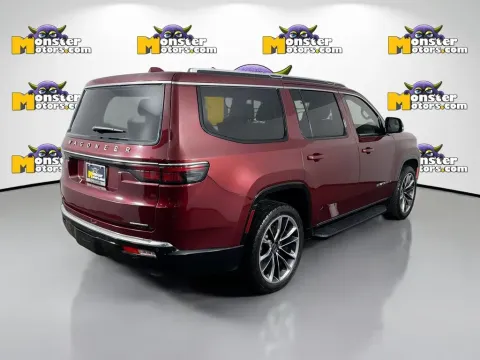 More photos of 2022 Jeep Wagoneer Series II at Monster Motors - Knoxville, TN, TN