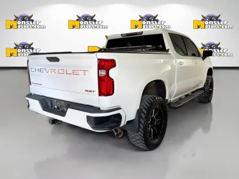 More photos of 2019 Chevrolet Silverado 1500 RST at Monster Motors - Knoxville, TN, TN