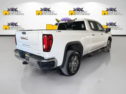 More photos of 2020 GMC Sierra 1500 SLT at Monster Motors - Knoxville, TN, TN
