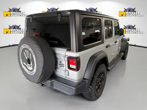 More photos of 2023 Jeep Wrangler Willys at Monster Motors - Knoxville, TN, TN