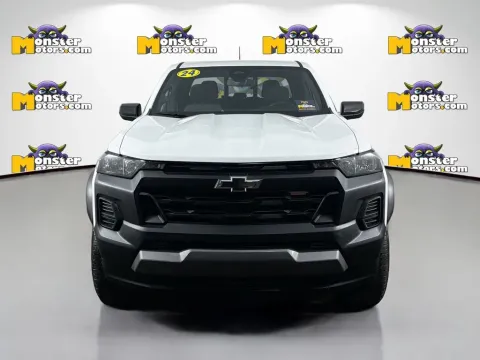 Photos of 2024 Chevrolet Colorado Trail Boss for sale in Louisville, TN at Monster Motors - Knoxville, TN