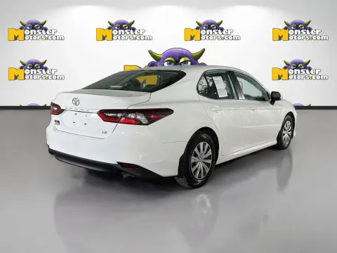 More photos of 2022 Toyota Camry LE at Monster Motors - Knoxville, TN, TN