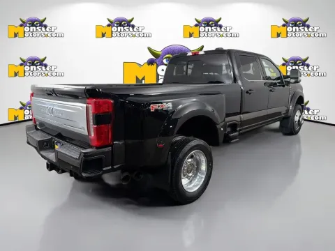 More photos of 2025 Ford F-450SD King Ranch at Monster Motors - Knoxville, TN, TN