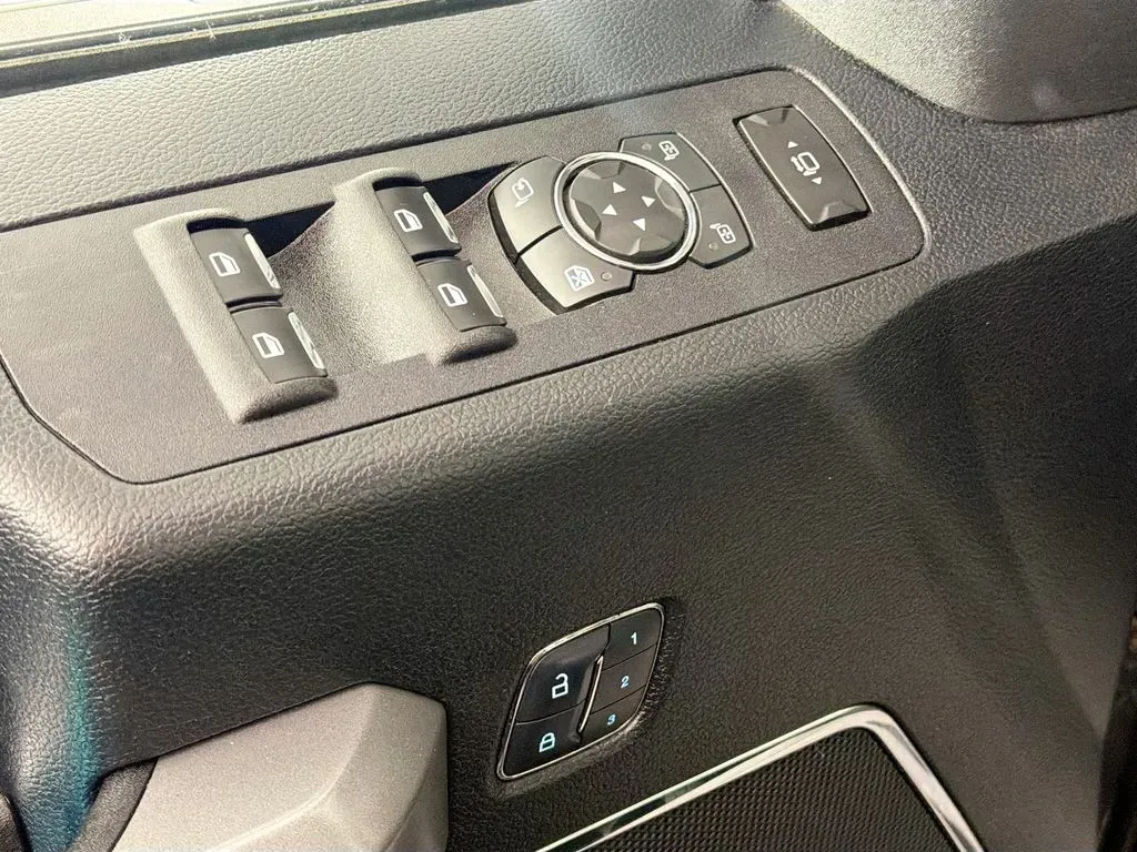 2018 Ford F-250 Super Duty Platinum - Photo 18