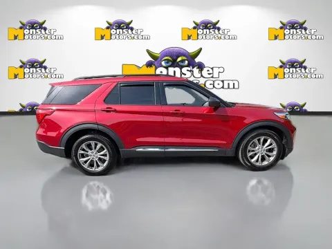 More photos of 2023 Ford Explorer XLT at Monster Motors - Knoxville, TN, TN