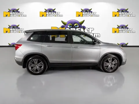 More photos of 2019 Honda Passport EX-L at Monster Motors - Knoxville, TN, TN