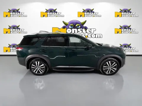 More photos of 2022 Nissan Pathfinder Platinum at Monster Motors - Knoxville, TN, TN