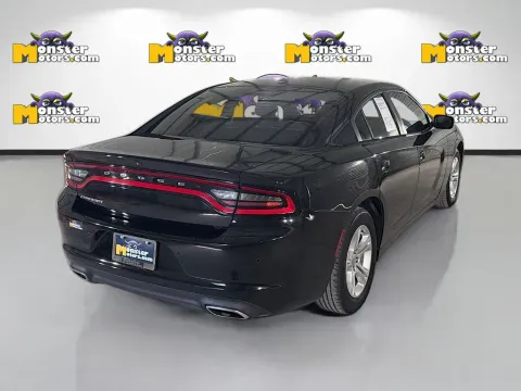 More photos of 2020 Dodge Charger SXT at Monster Motors - Knoxville, TN, TN