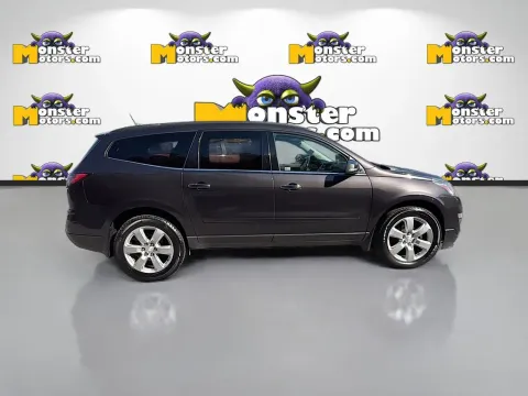 More photos of 2017 Chevrolet Traverse LT at Monster Motors - Knoxville, TN, TN