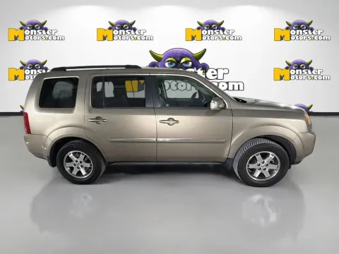 More photos of 2011 Honda Pilot Touring at Monster Motors - Knoxville, TN, TN