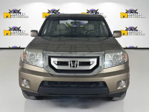Photos of 2011 Honda Pilot Touring for sale in Louisville, TN at Monster Motors - Knoxville, TN