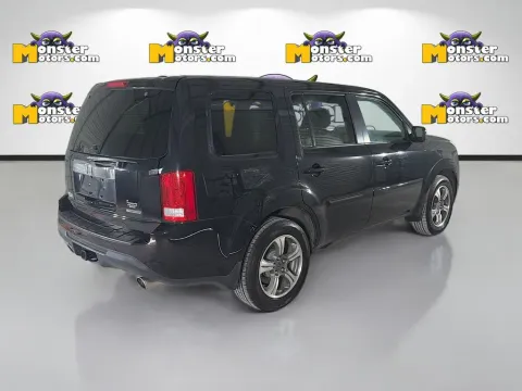 More photos of 2015 Honda Pilot SE at Monster Motors - Knoxville, TN, TN
