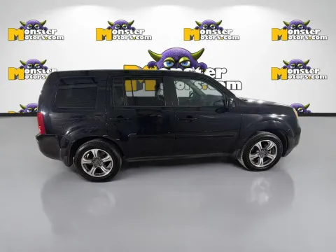 More photos of 2015 Honda Pilot SE at Monster Motors - Knoxville, TN, TN