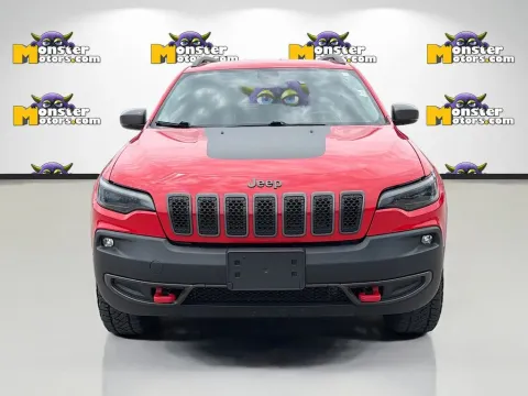 Photos of 2019 Jeep Cherokee Trailhawk for sale in Louisville, TN at Monster Motors - Knoxville, TN