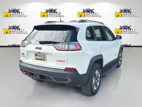More photos of 2019 Jeep Cherokee Trailhawk at Monster Motors - Knoxville, TN, TN