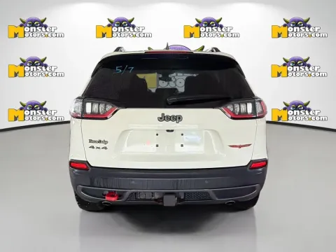 More photos of 2019 Jeep Cherokee Trailhawk at Monster Motors - Knoxville, TN, TN