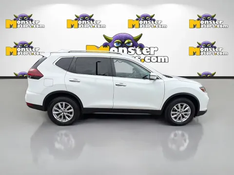 More photos of 2019 Nissan Rogue SV at Monster Motors - Knoxville, TN, TN