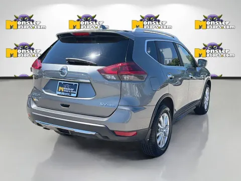 More photos of 2019 Nissan Rogue SL at Monster Motors - Knoxville, TN, TN
