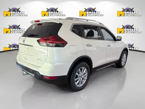 More photos of 2019 Nissan Rogue SL at Monster Motors - Knoxville, TN, TN