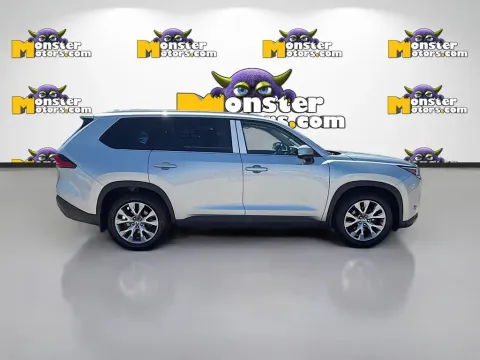 More photos of 2024 Toyota Grand Highlander Hybrid Limited at Monster Motors - Knoxville, TN, TN