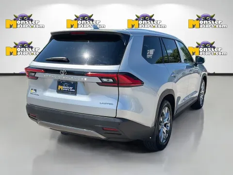 More photos of 2024 Toyota Grand Highlander Hybrid Limited at Monster Motors - Knoxville, TN, TN
