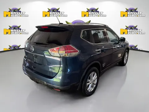 More photos of 2016 Nissan Rogue SL at Monster Motors - Knoxville, TN, TN