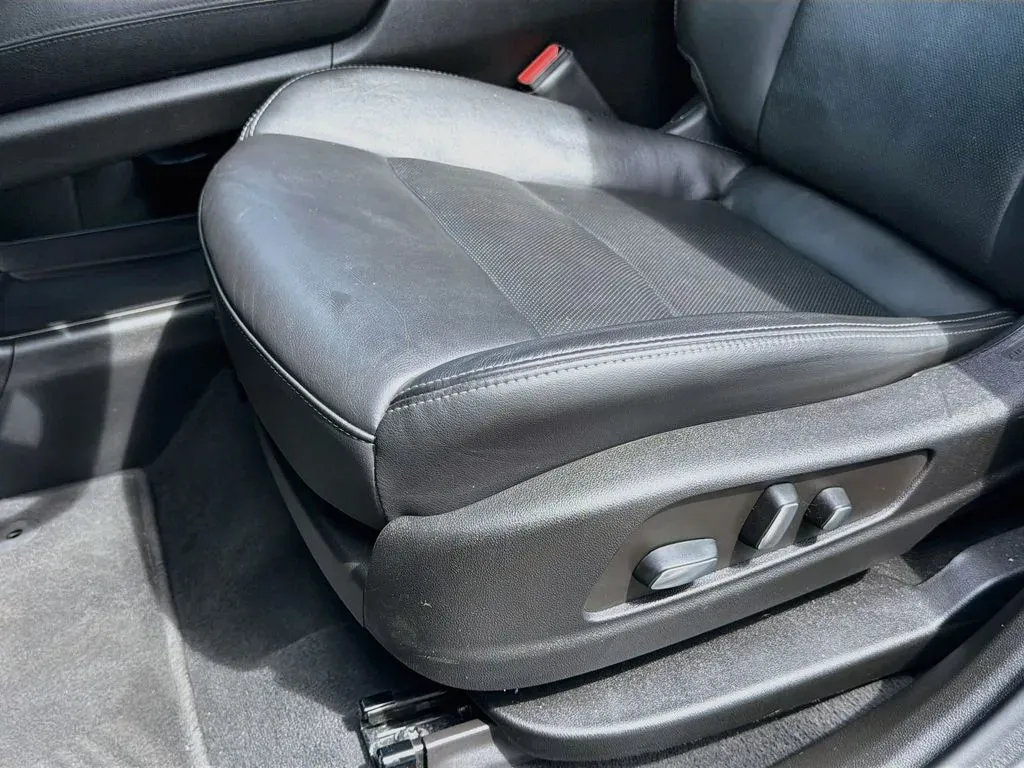 2023 Cadillac XT6 Sport - Photo 22