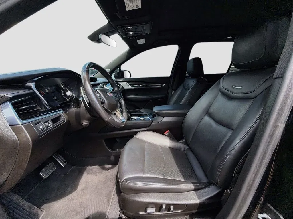 2023 Cadillac XT6 Sport - Photo 25