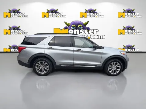 More photos of 2023 Ford Explorer XLT at Monster Motors - Knoxville, TN, TN