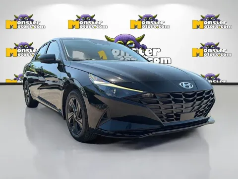 Another view of 2022 Hyundai Elantra SEL for sale in Louisville, TN at Monster Motors - Knoxville, TN