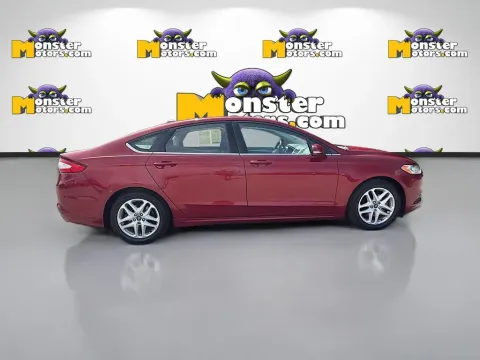 More photos of 2015 Ford Fusion SE at Monster Motors - Knoxville, TN, TN