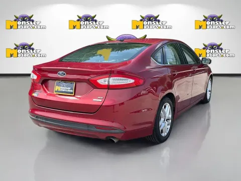 More photos of 2015 Ford Fusion SE at Monster Motors - Knoxville, TN, TN