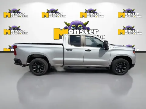 More photos of 2022 Chevrolet Silverado 1500 WT at Monster Motors - Knoxville, TN, TN