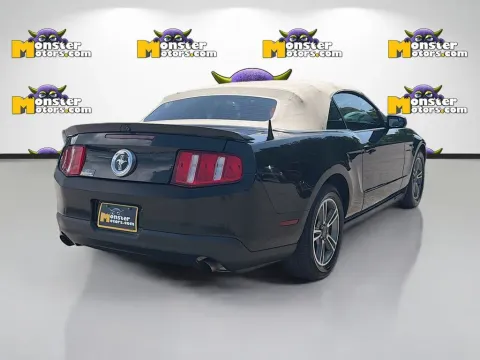 More photos of 2011 Ford Mustang V6 Premium at Monster Motors - Knoxville, TN, TN