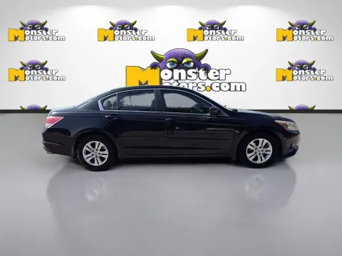 More photos of 2008 Honda Accord LX-P at Monster Motors - Knoxville, TN, TN