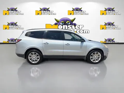 More photos of 2014 Chevrolet Traverse LT at Monster Motors - Knoxville, TN, TN