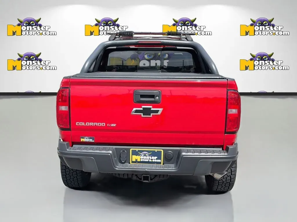 2018 Chevrolet Colorado ZR2 - Photo 6