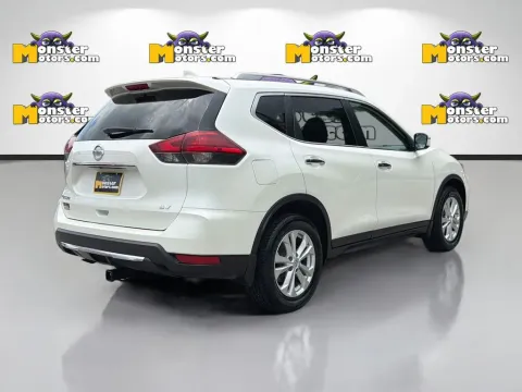 More photos of 2017 Nissan Rogue SV at Monster Motors - Knoxville, TN, TN