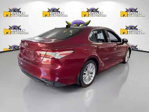 More photos of 2018 Toyota Camry XLE at Monster Motors - Knoxville, TN, TN