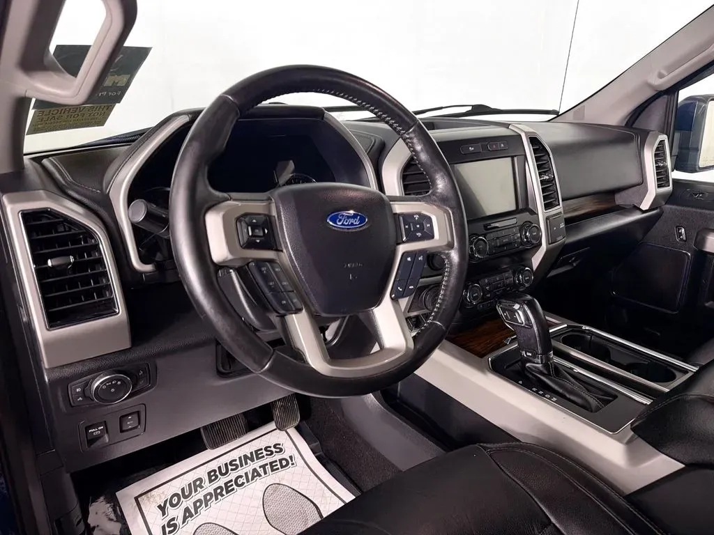 2019 Ford F-150 Lariat - Photo 9