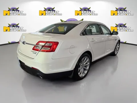 More photos of 2018 Ford Taurus Limited at Monster Motors - Knoxville, TN, TN