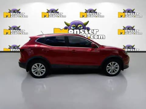 More photos of 2017 Nissan Rogue Sport SV at Monster Motors - Knoxville, TN, TN