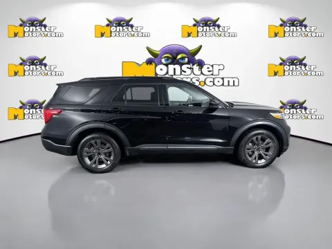 More photos of 2023 Ford Explorer XLT at Monster Motors - Knoxville, TN, TN