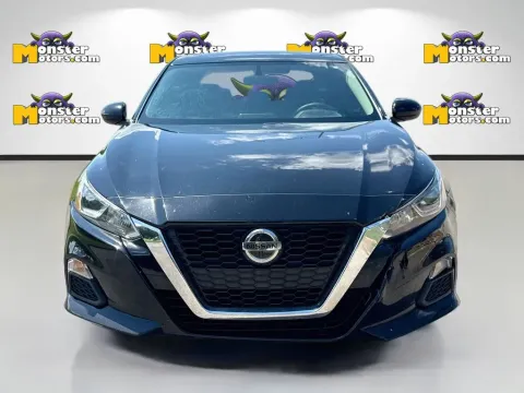 Photos of 2020 Nissan Altima 2.5 S for sale in Louisville, TN at Monster Motors - Knoxville, TN