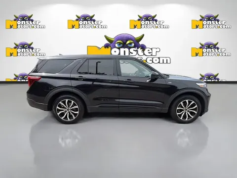 More photos of 2022 Ford Explorer ST-Line at Monster Motors - Knoxville, TN, TN